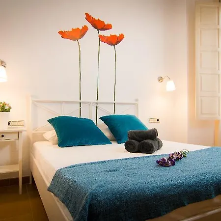 Holidays2malaga Apartamento *